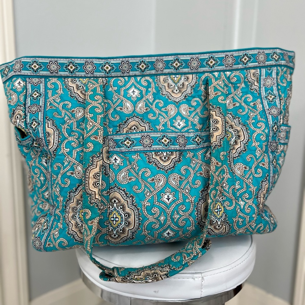 Vera Bradley Tote